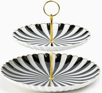 Beetlejuice Scallop Porcelain Server